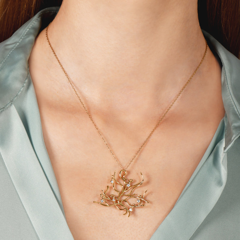 enchanted_disney-belle_fashion_pendant_necklace_0.16CTTW_2