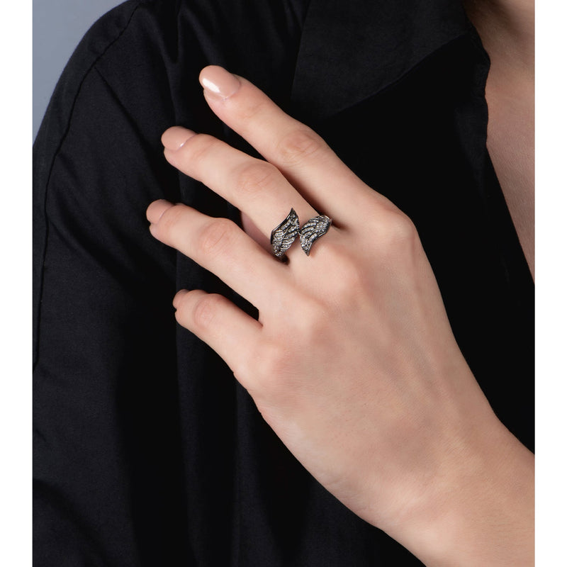 enchanted_disney-maleficent_wing_shape_ring_0.25CTTW_2